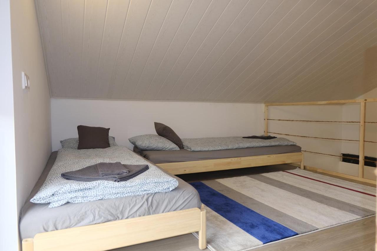 Kajari Apartmanhaz Balatonfőkajár Exterior foto